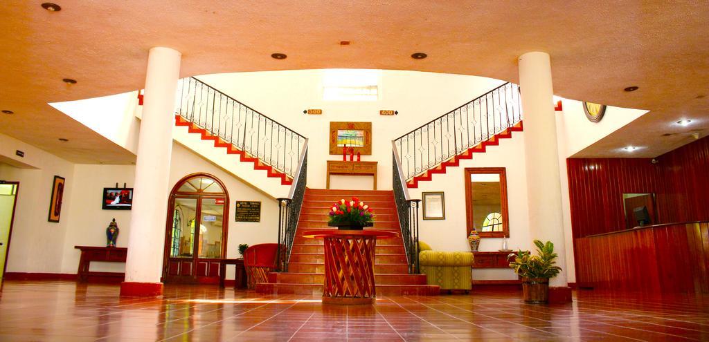 Hotel Spa Taninul Los Puentes Exterior foto