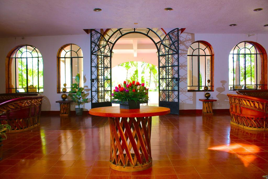 Hotel Spa Taninul Los Puentes Exterior foto